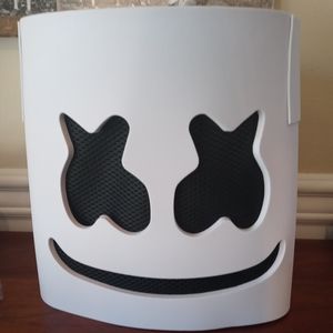 DJ Marshmello mask